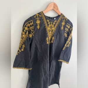 Ethnics Embroidered Gray and Gold XS Tunic